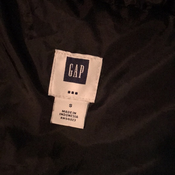 Gap adult small ladies puffer jacket - Picture 4 of 4